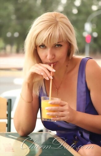 Valentina Profile image 2