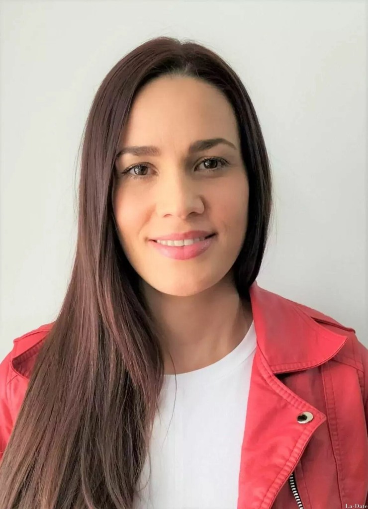 Milena, 40