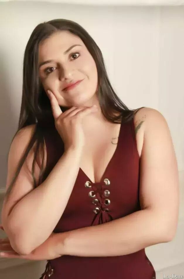 Sara, 34