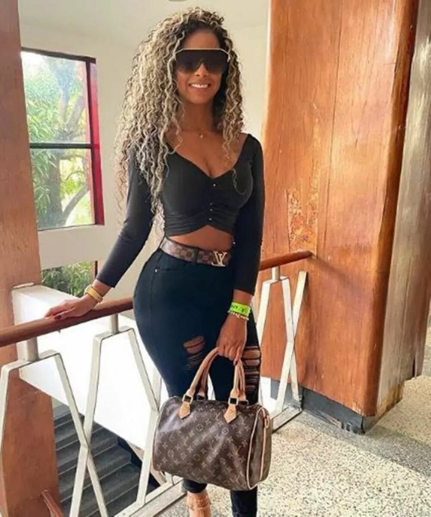 Coromoto Profile image 2