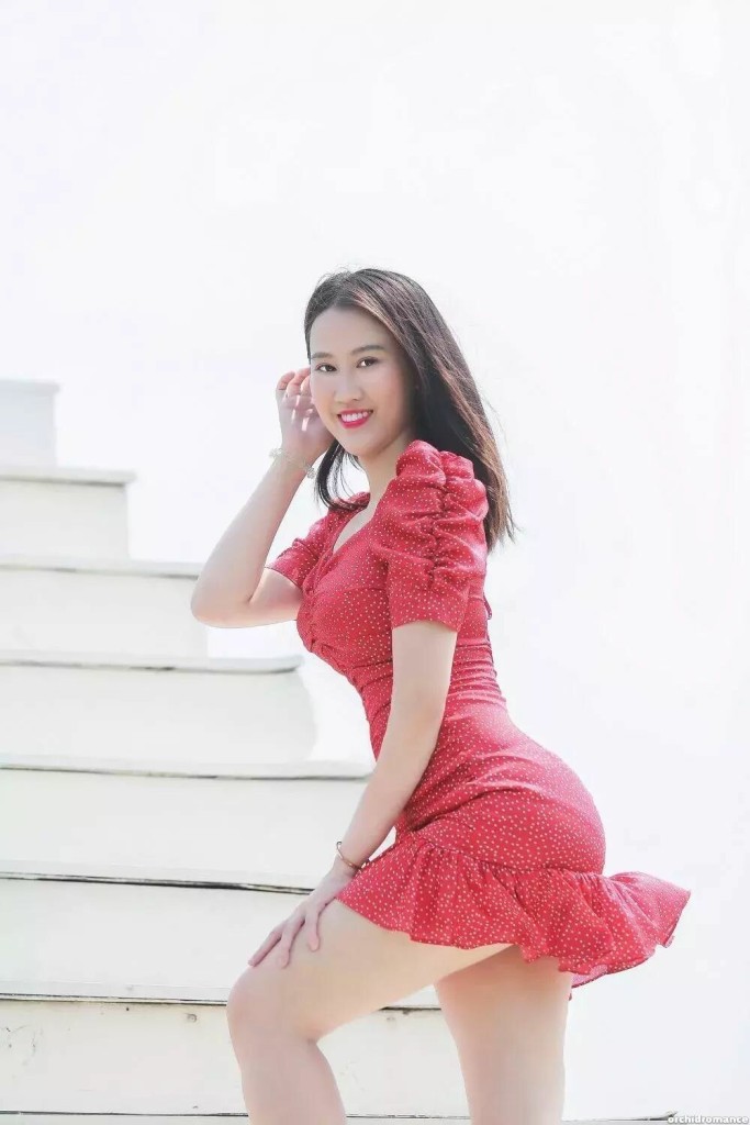 lucy Profile image 5