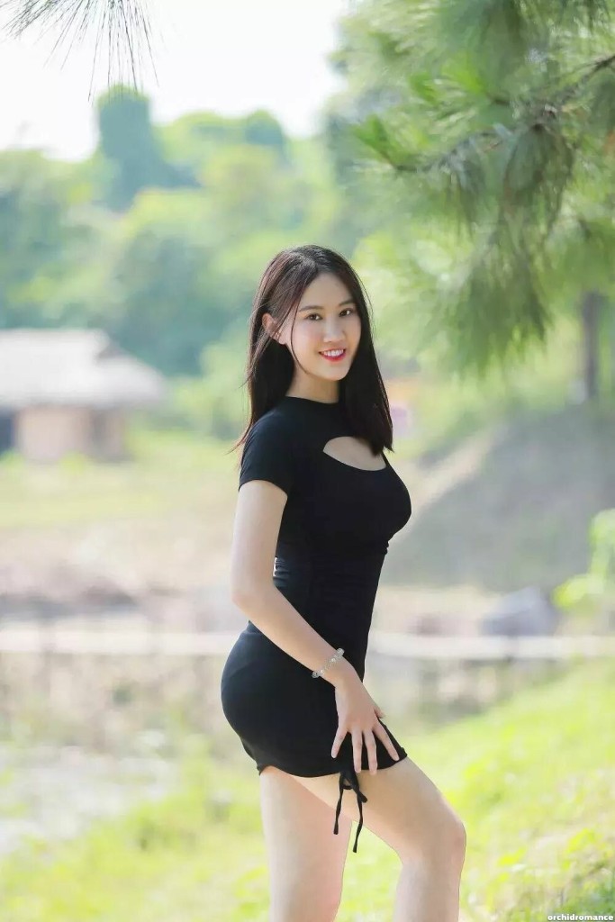 lucy Profile image 3