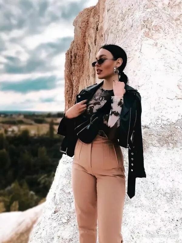 Anna Profile image 5