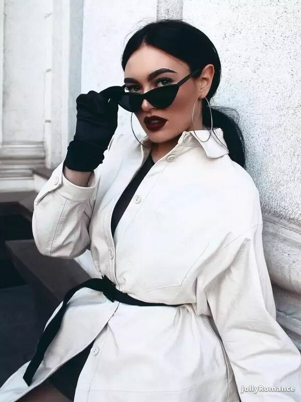 Anna Profile image 3