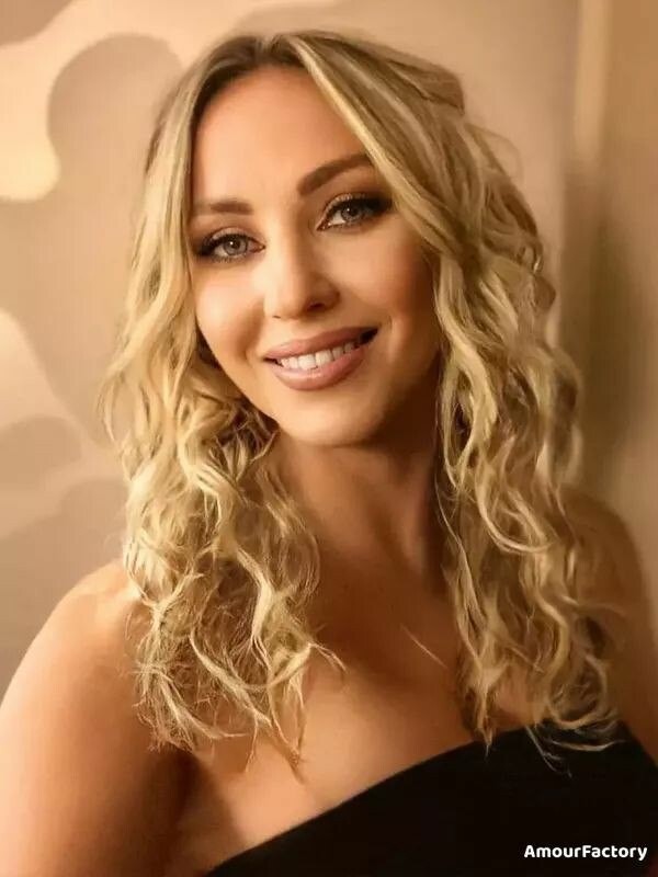 Olga Profile image 5