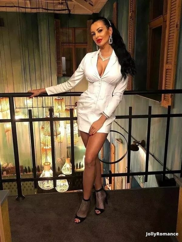 Joanna, 29